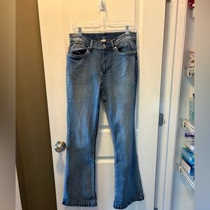 Size 10 Venus Stylish Blue Bootcut Women's Jeans
